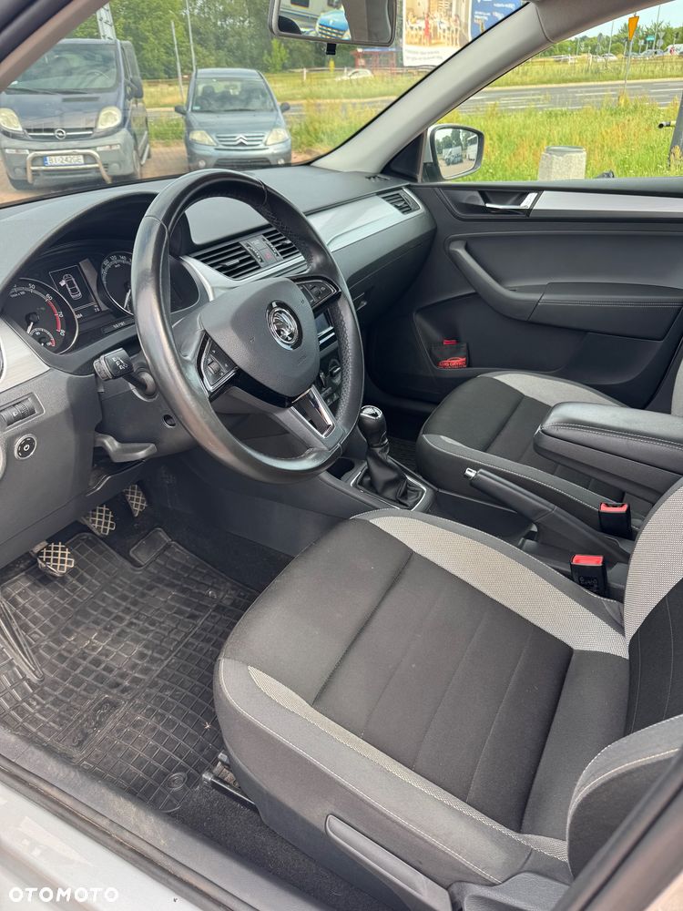 Skoda RAPID 1.0 TSI Ambition - 8