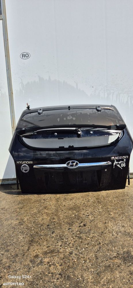 Haion Hyundai Tucson cu deschidere luneta 2006 - 2
