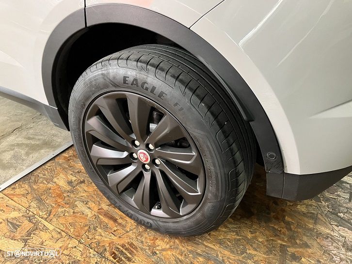 Jaguar E-Pace 2.0 i4D R-Dynamic S AWD Aut. - 7