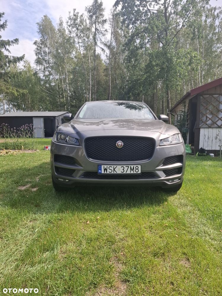 Jaguar F-Pace - 4