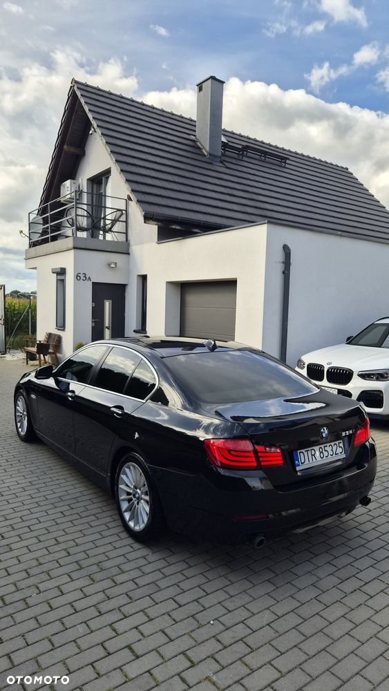 BMW Seria 5 535i Sport-Aut - 15
