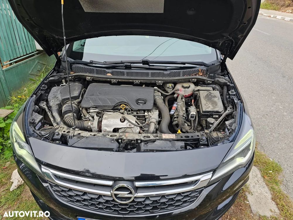 Opel Astra 1.6 CDTI ECOTEC Start/Stop Essentia - 10
