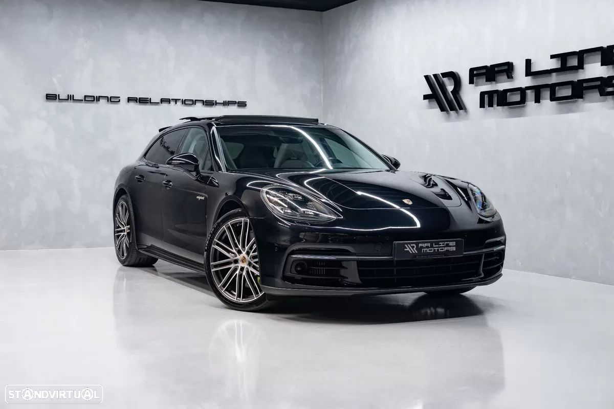 Porsche Panamera Sport Turismo 4 E-Hybrid - 3