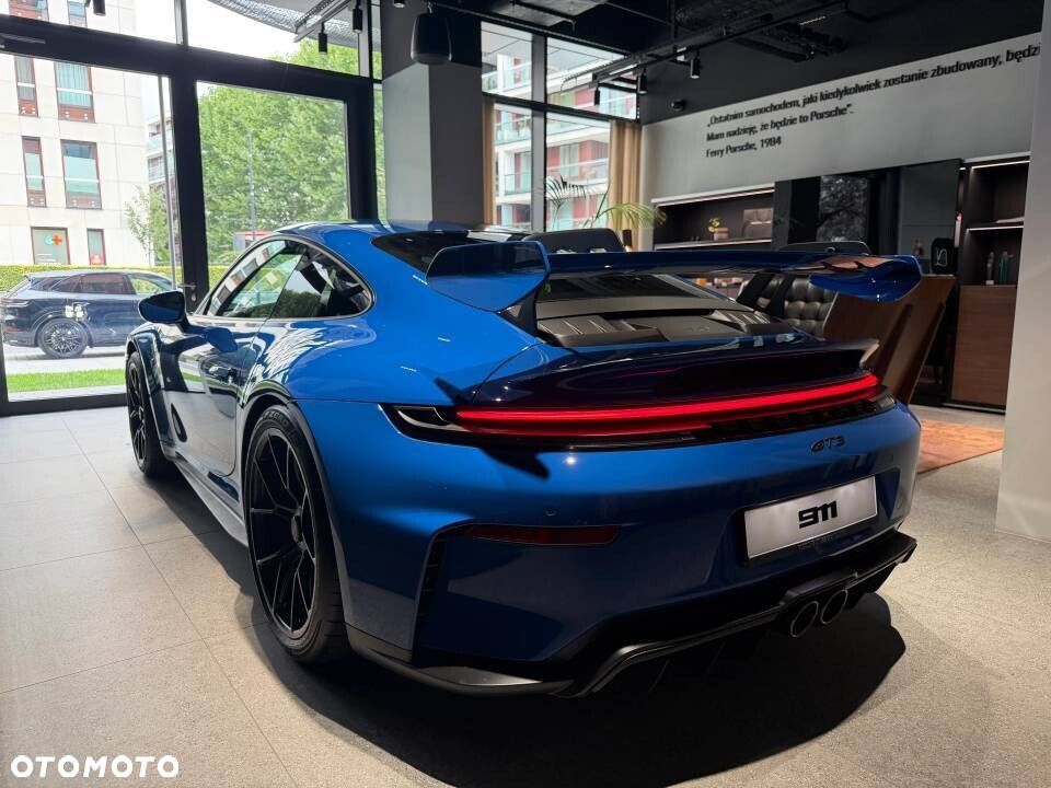 Porsche 911 - 4