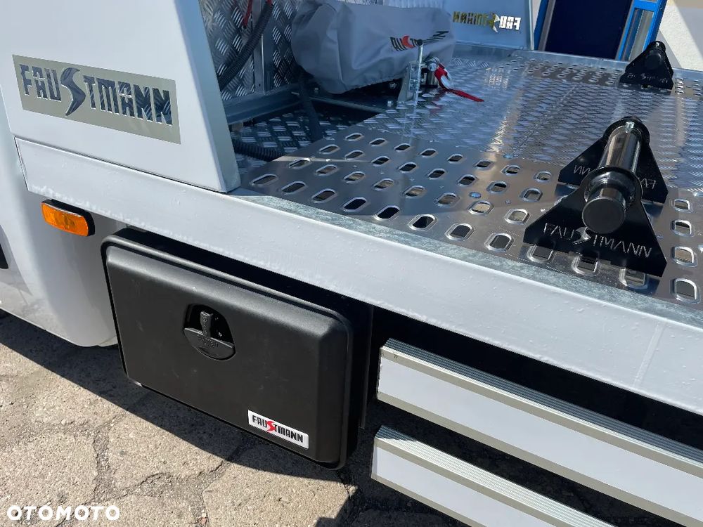 Najazd Autolaweta zabudowa Faustmann producent - 3