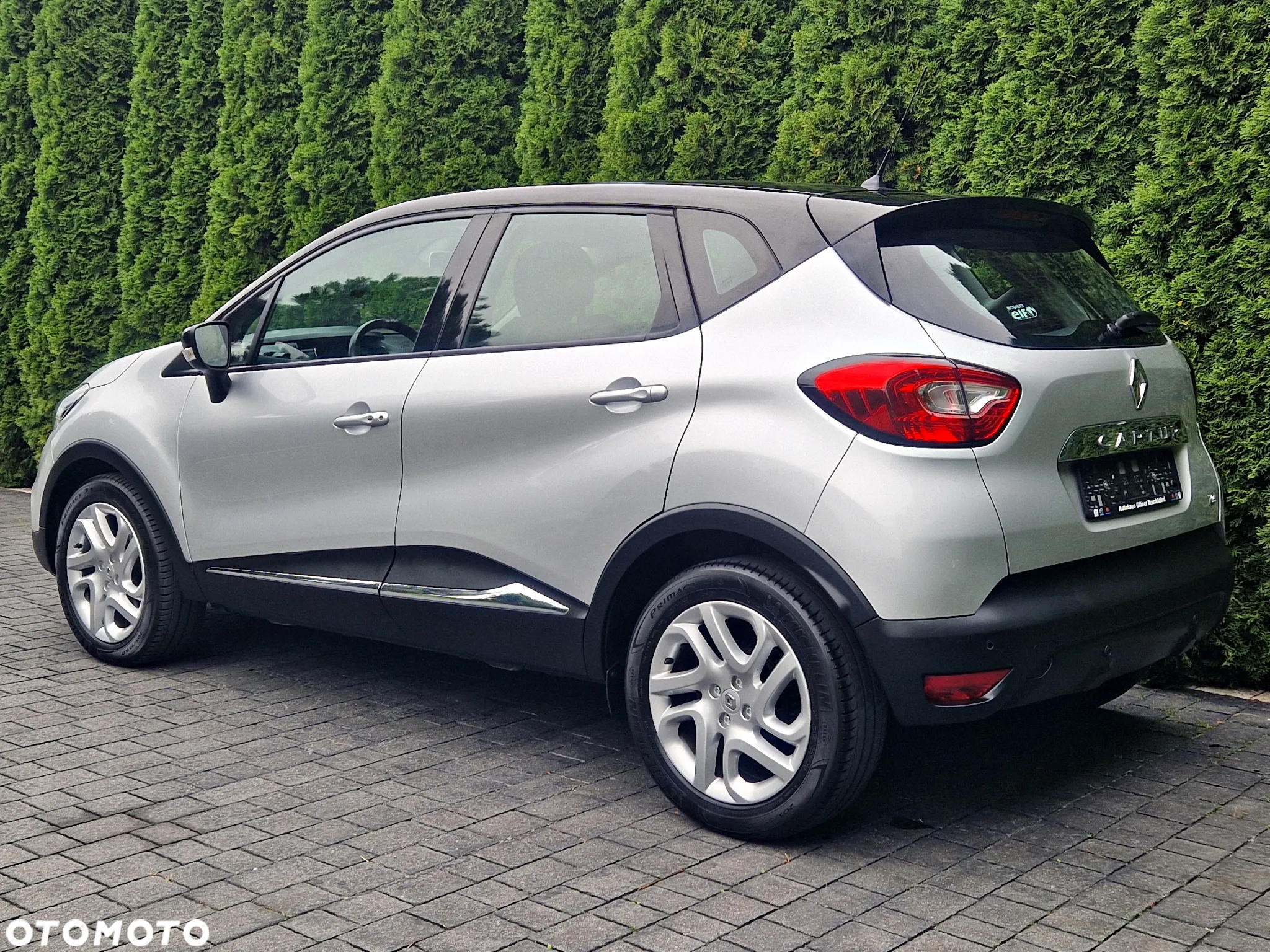 Renault Captur - 11