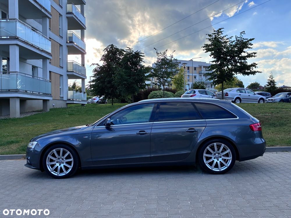 Audi A4 Avant 2.0 TDI DPF S line Sportpaket - 17