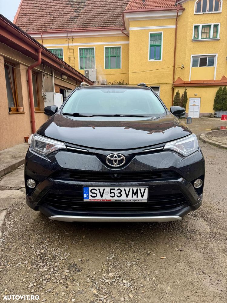 Toyota RAV4 2.0 D-4D 4x2 Start-Stop Executive - 1