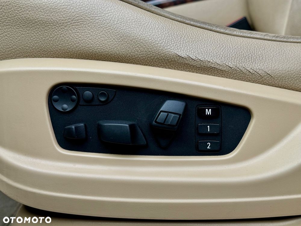 BMW X5 - 12