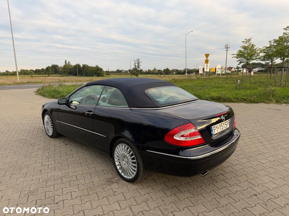 Mercedes-Benz CLK - 9