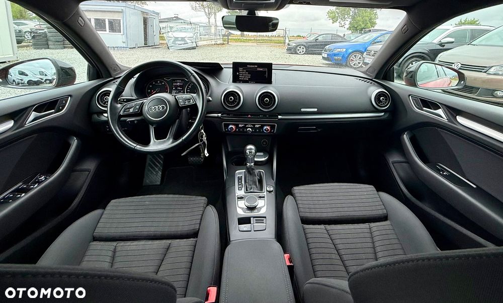 Audi A3 Limousine 35 TFSI S tronic - 13
