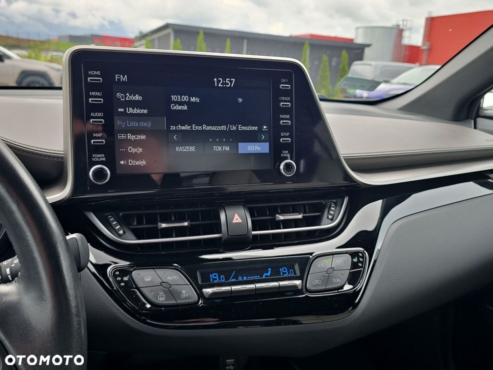 Toyota C-HR 1.8 Hybrid Executive - 21