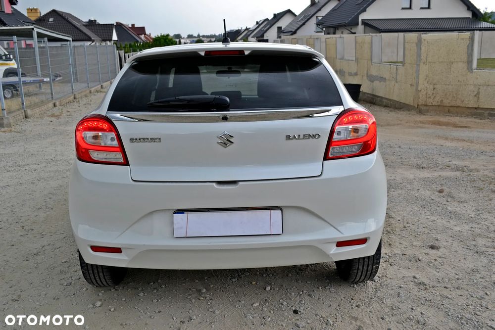 Suzuki Baleno 1.0 T Premium Plus - 10