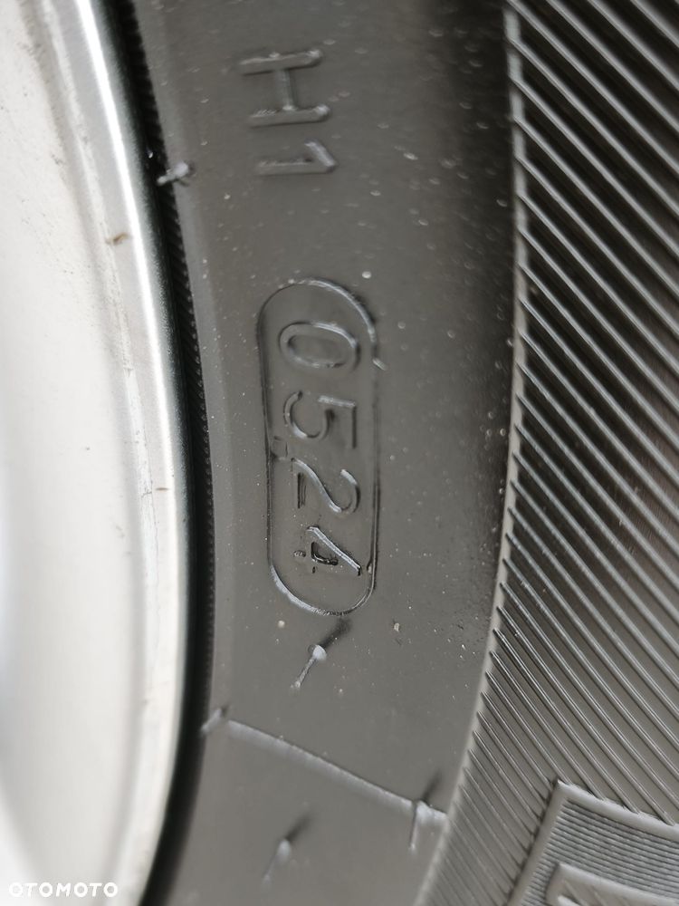 Toyota RAV4 2.0 VVT-i Sol - 28