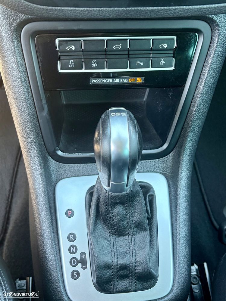 VW Sharan 2.0 TDI Blue Highline DSG - 15