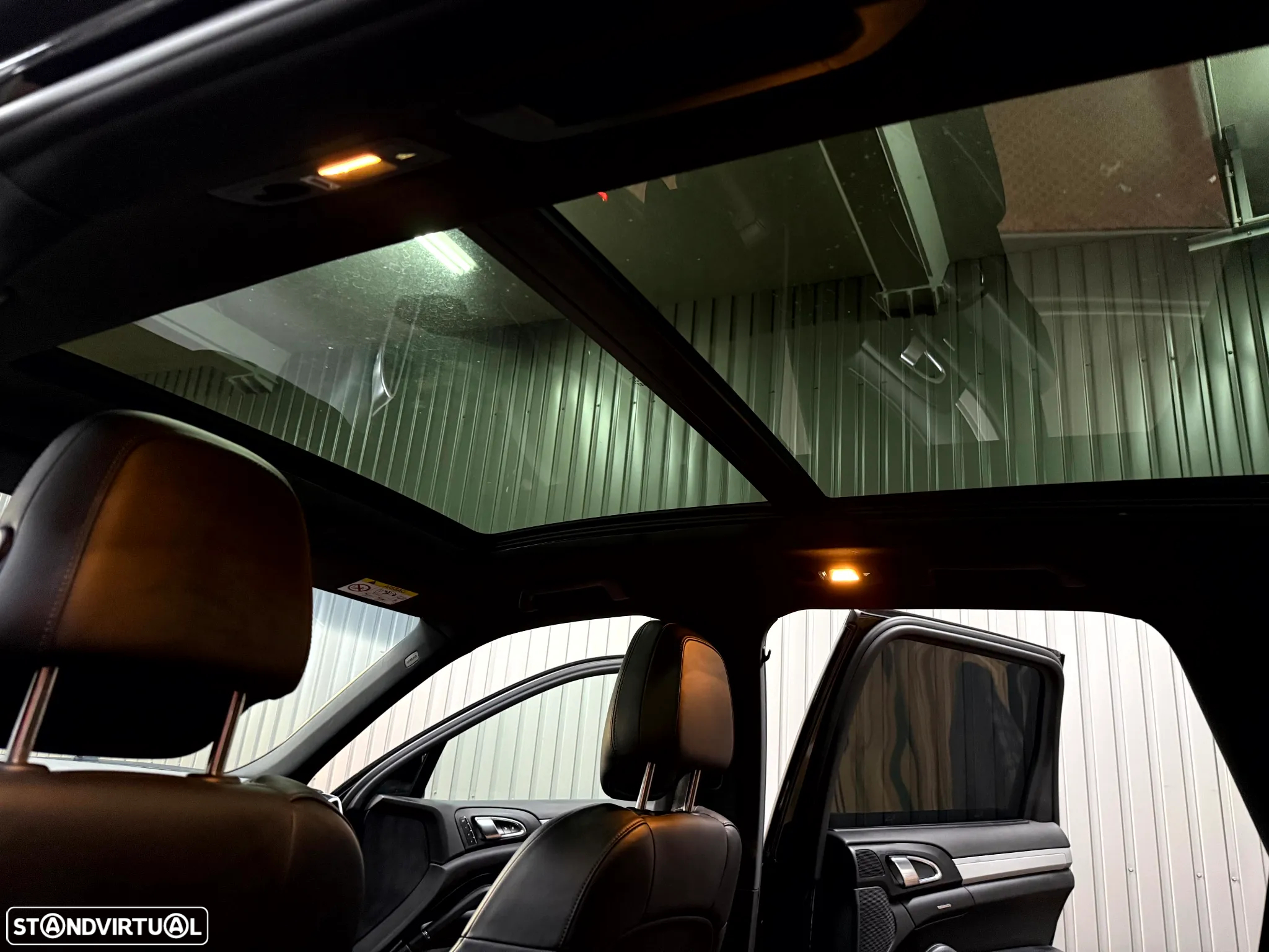 Porsche Cayenne - 23