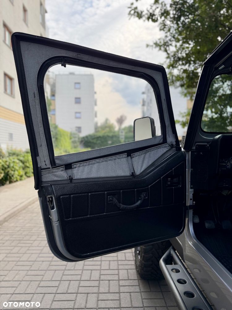 Jeep Wrangler 2.5L - 33