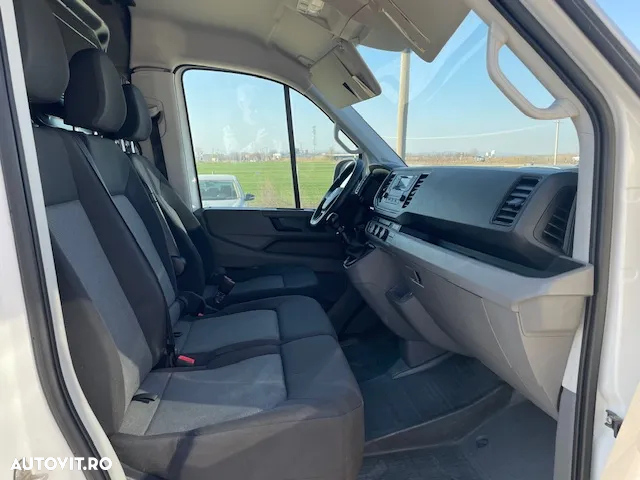 Volkswagen Crafter 3.5 CD Bena L4 FWD 103kW - 6