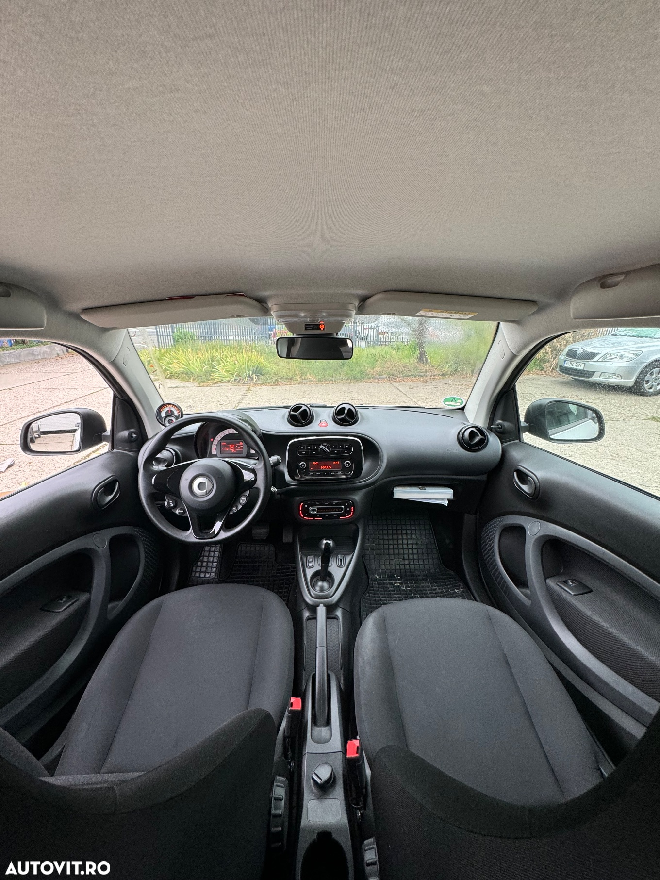 Smart Fortwo 60 kW electric drive - 11