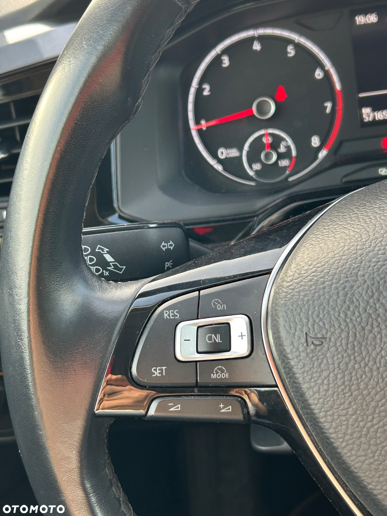 Volkswagen Polo 1.0 JOIN - 20