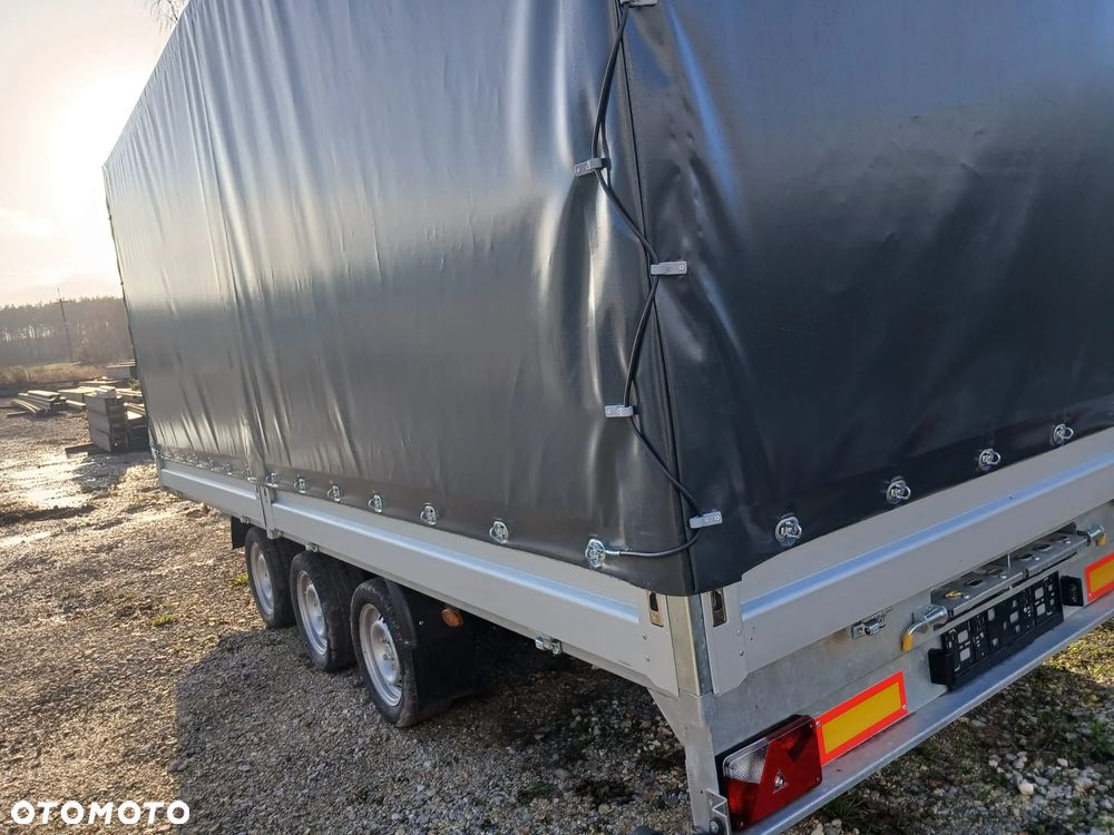 Niewiadów Lenka 5x2,1 z plandeką i stelażem - 4