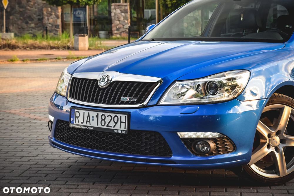 Skoda Octavia 2.0 TSI RS - 31
