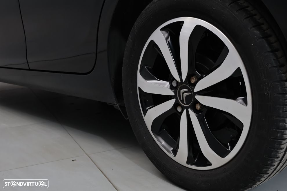 Citroën C1 1.0 VTi Shine ETG - 26