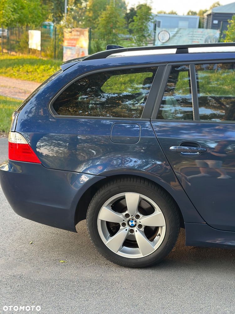 BMW 5 Series 2009 photo 3