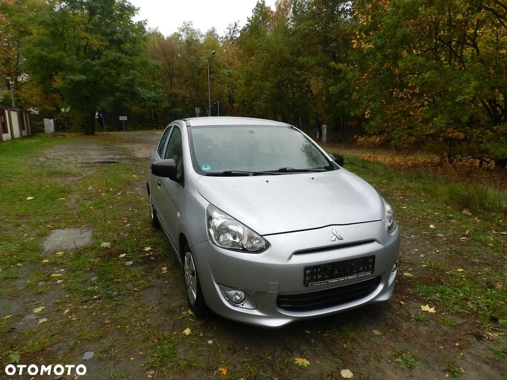 Mitsubishi Space Star 2015 photo 5