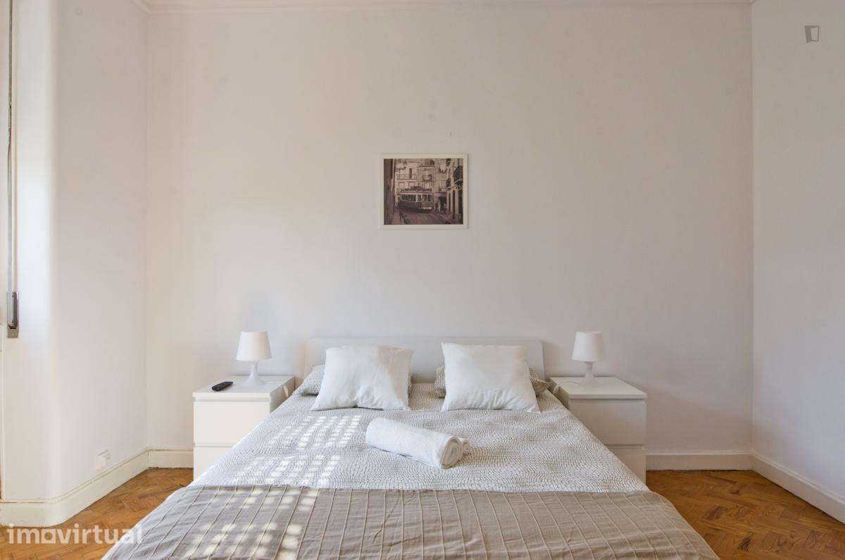 Quarto - localizado em Picoas Lisbon - Grande imagem: 3/22