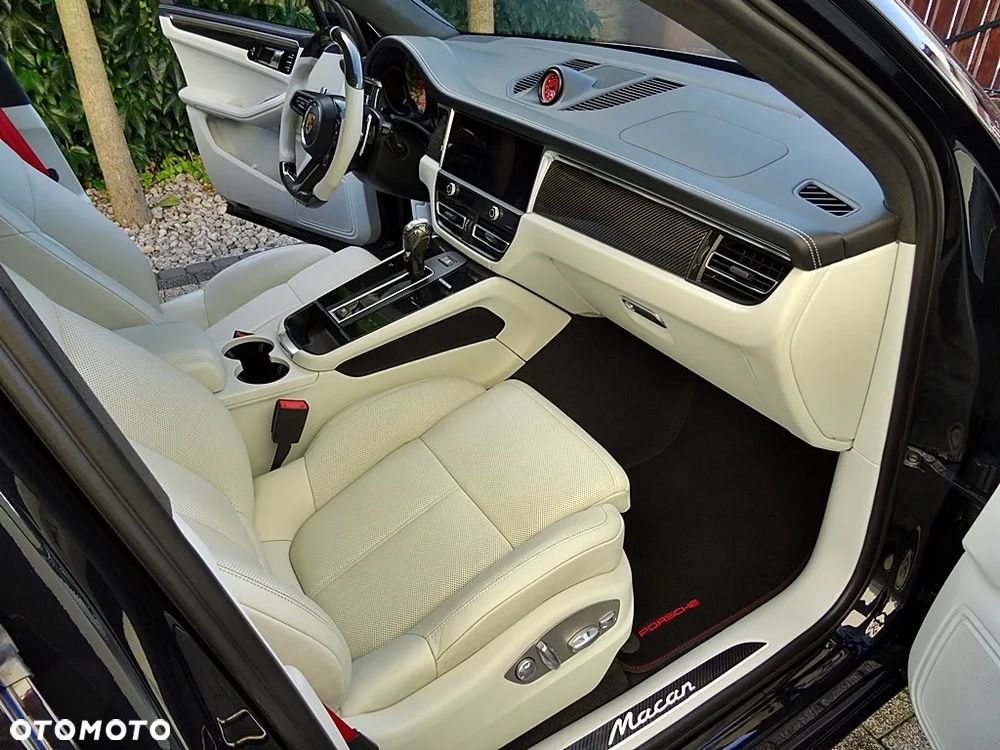 Porsche Macan - 6