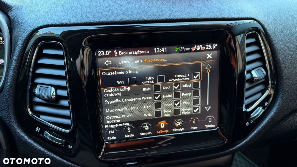 Jeep Compass 1.4 MultiAir Limited - 18