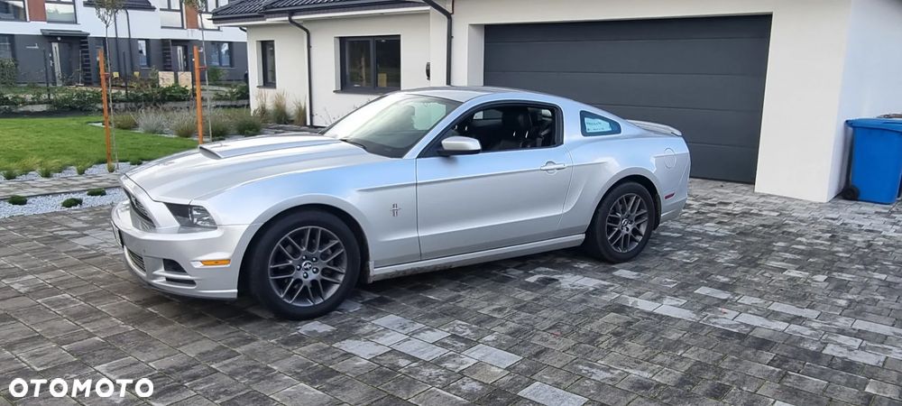 Ford Mustang 3.7 V6 - 3