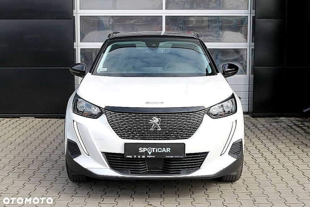 Peugeot 2008 1.2 PureTech Allure S&S EAT8 - 11