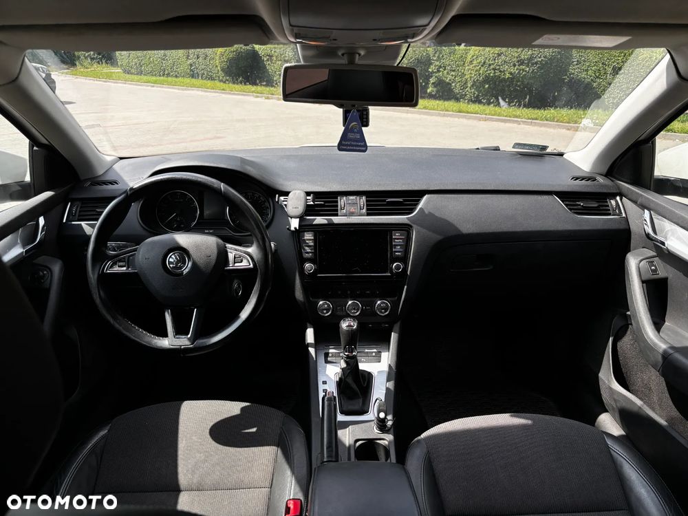 Skoda Octavia 1.8 TSI 4x4 Elegance DSG - 15