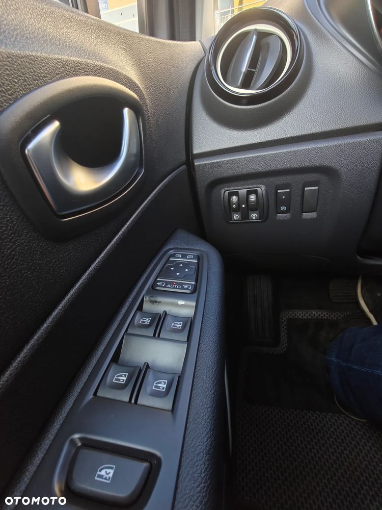 Renault Captur (ENERGY) dCi 90 EDC INTENS - 24