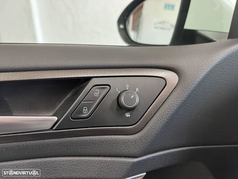 VW Golf 2.0 TSI GTI DSG Performance - 13