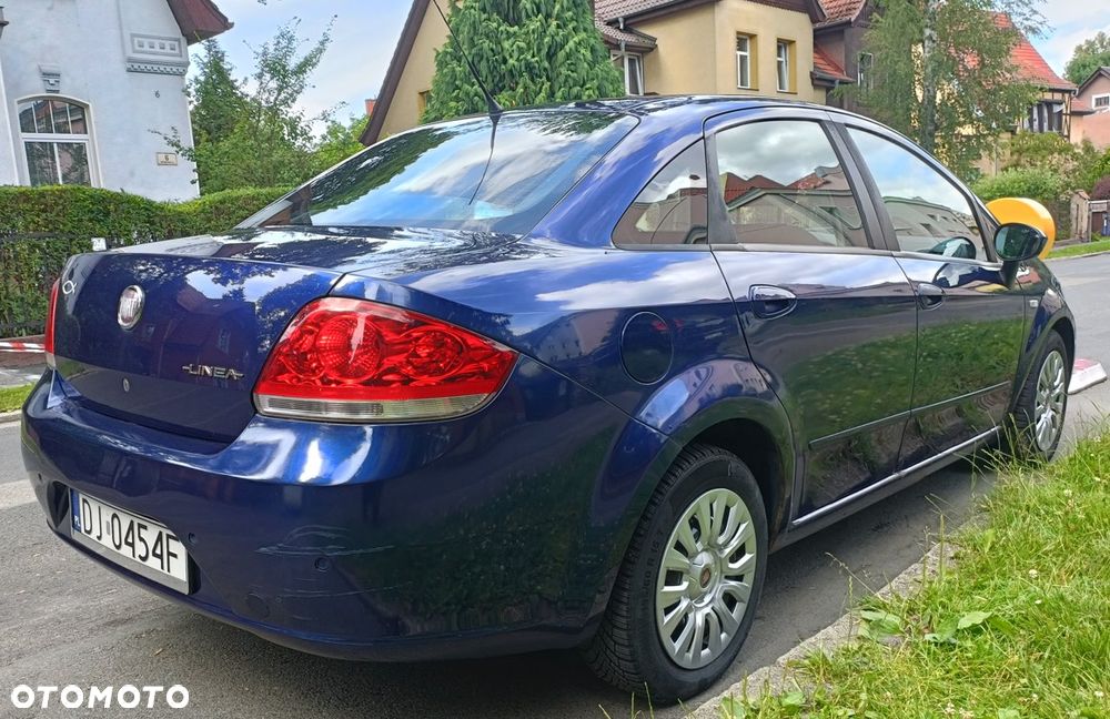 Fiat Linea 1.4 Dynamic - 9