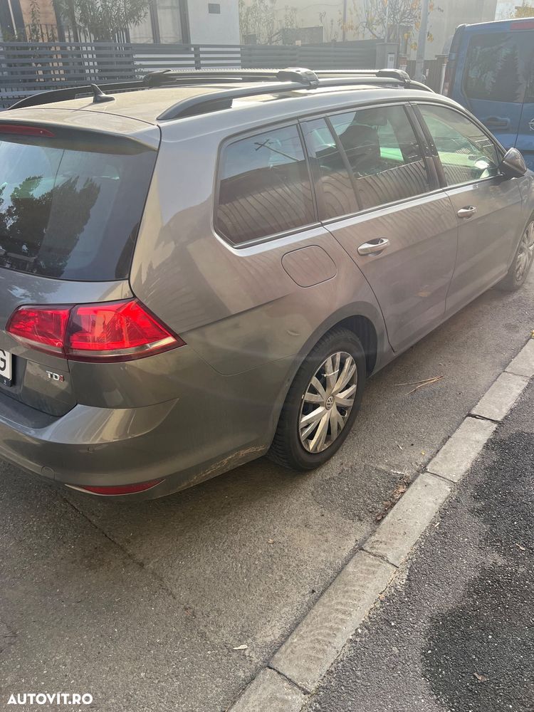 Volkswagen Golf Variant 1.6 TDI BlueMotion Technology DSG Lounge - 6