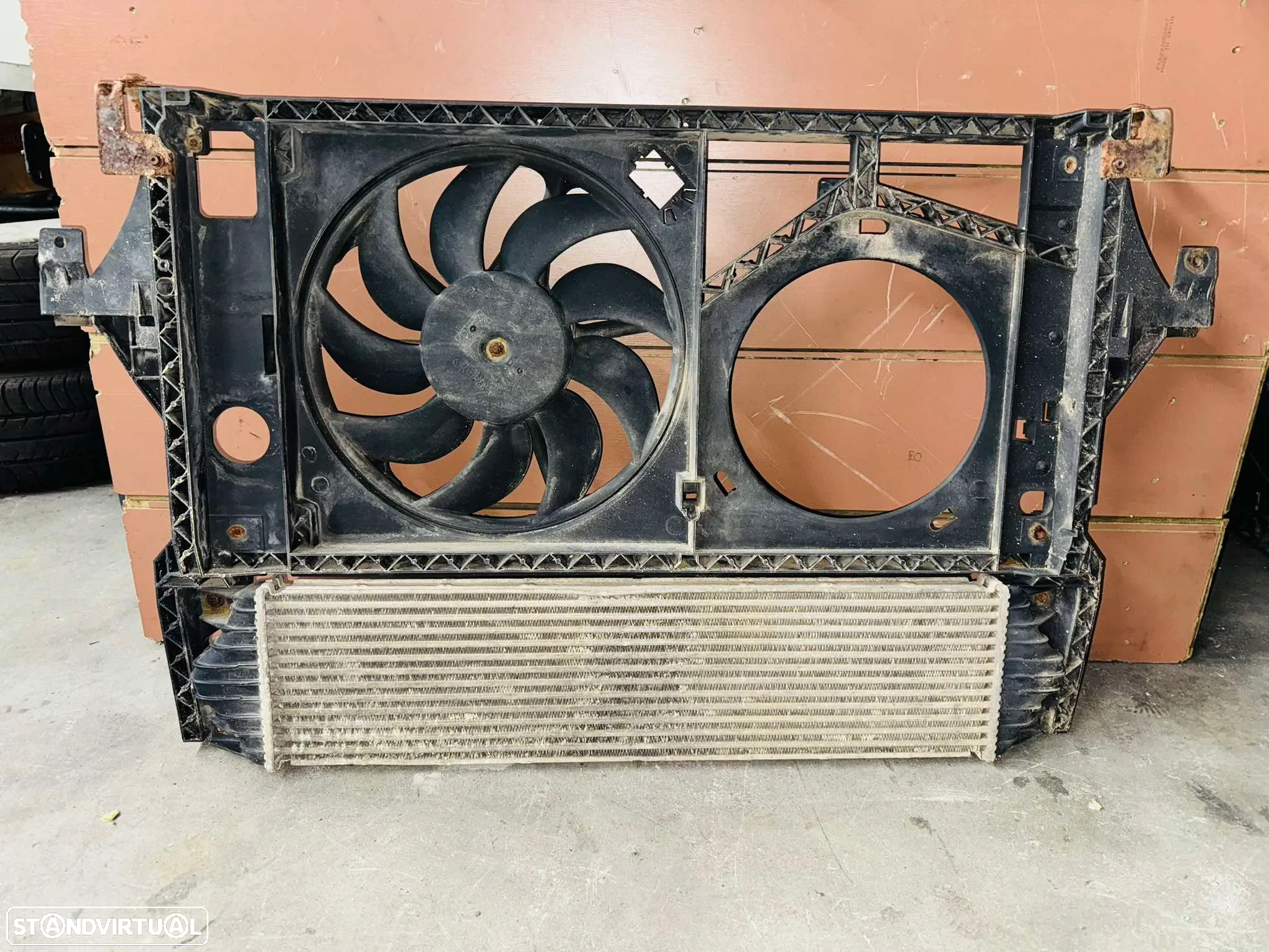 Frente de Fibra e Radiador de Intercooler Renault Master 2.5 Dci - 2003 / 2010 - 2