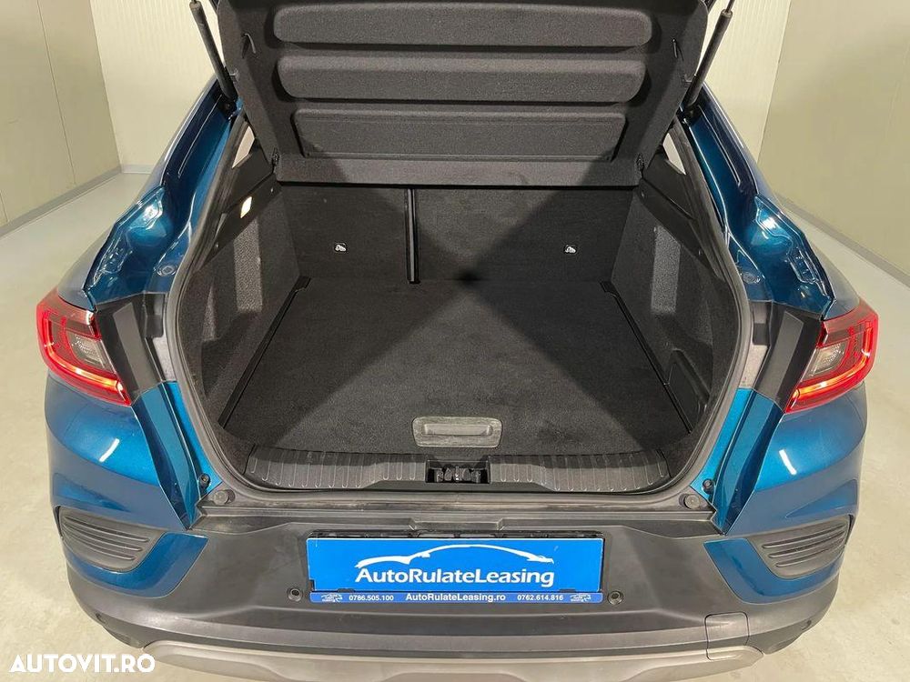 Renault Arkana E-TECH 145 Evolution - 12