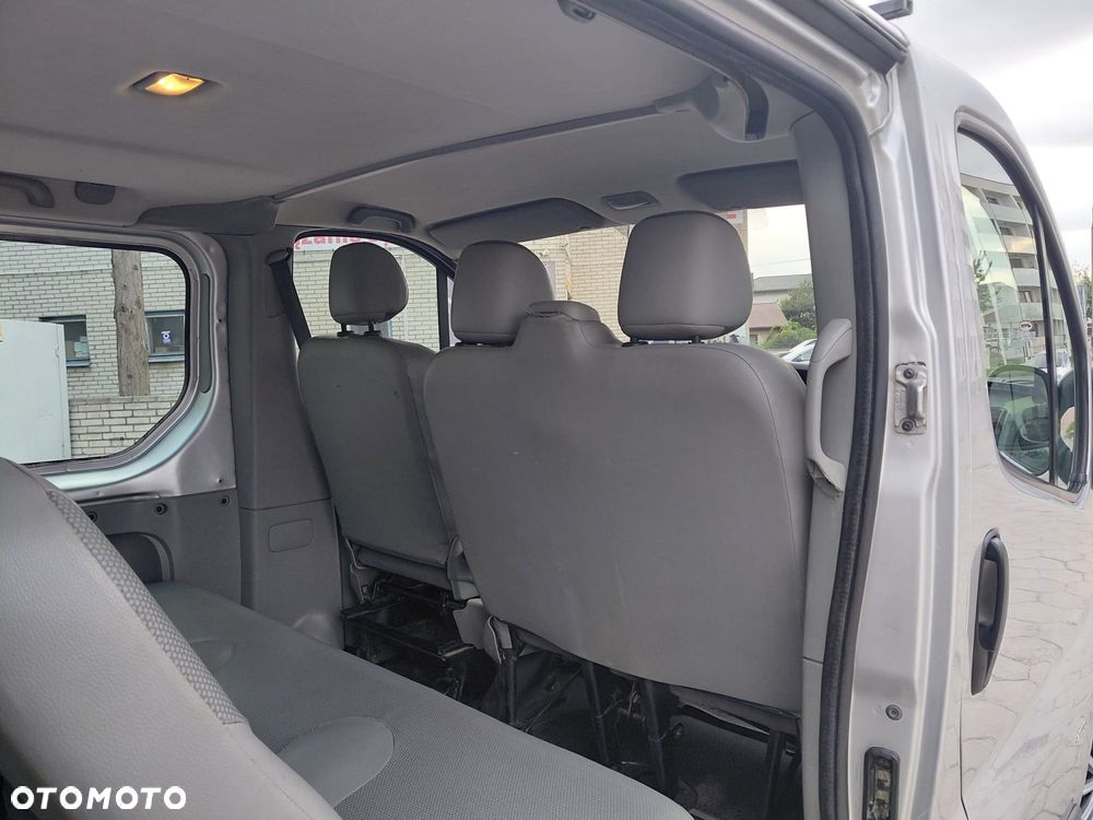 Opel VIVARO - 31