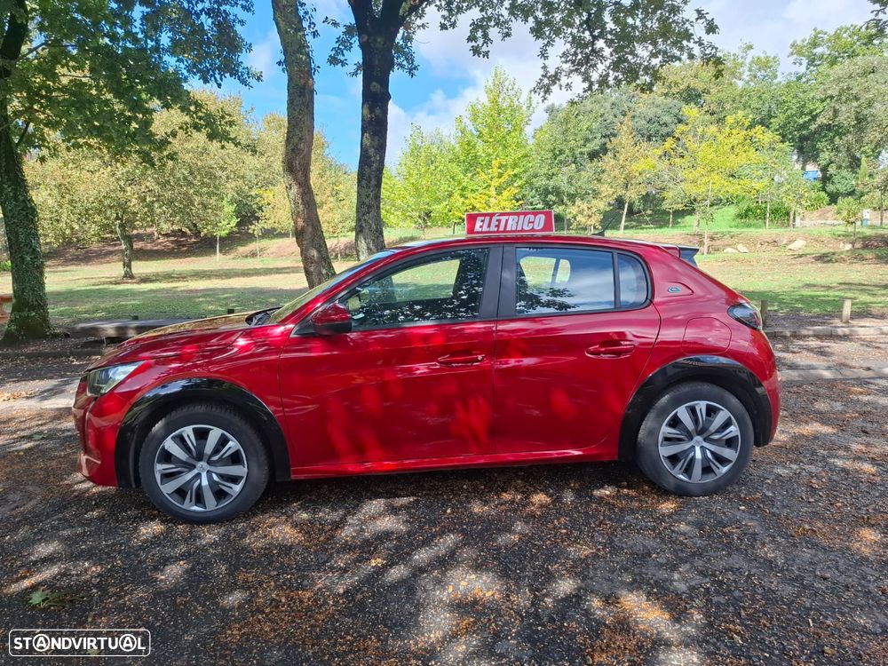 Peugeot e-208 - 5
