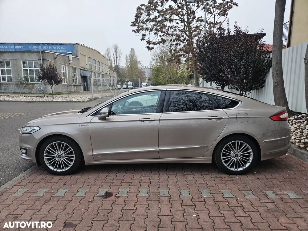 Ford Mondeo Vignale 2.0 TDCi Powershift AWD - 4