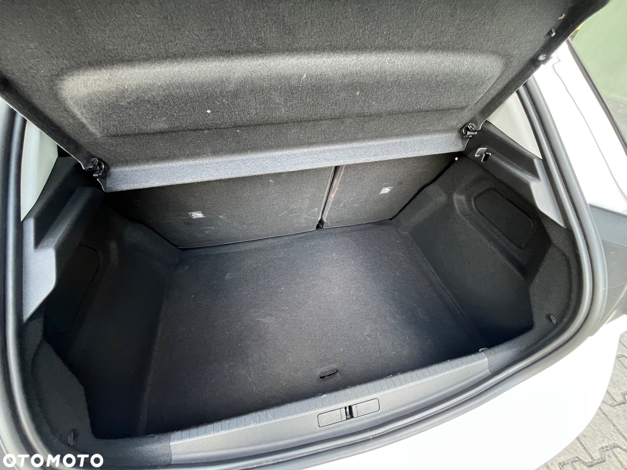 Opel Corsa 1.2 Business S&S - 21