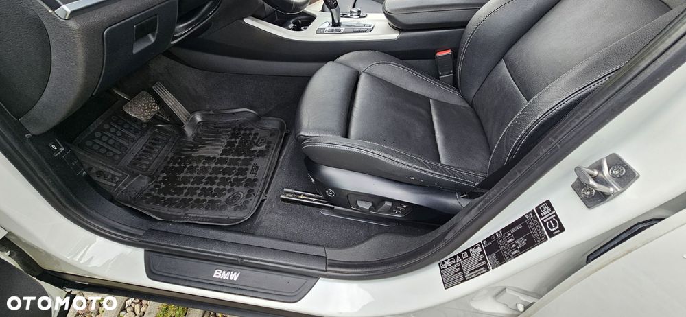 BMW X3 xDrive20d - 11