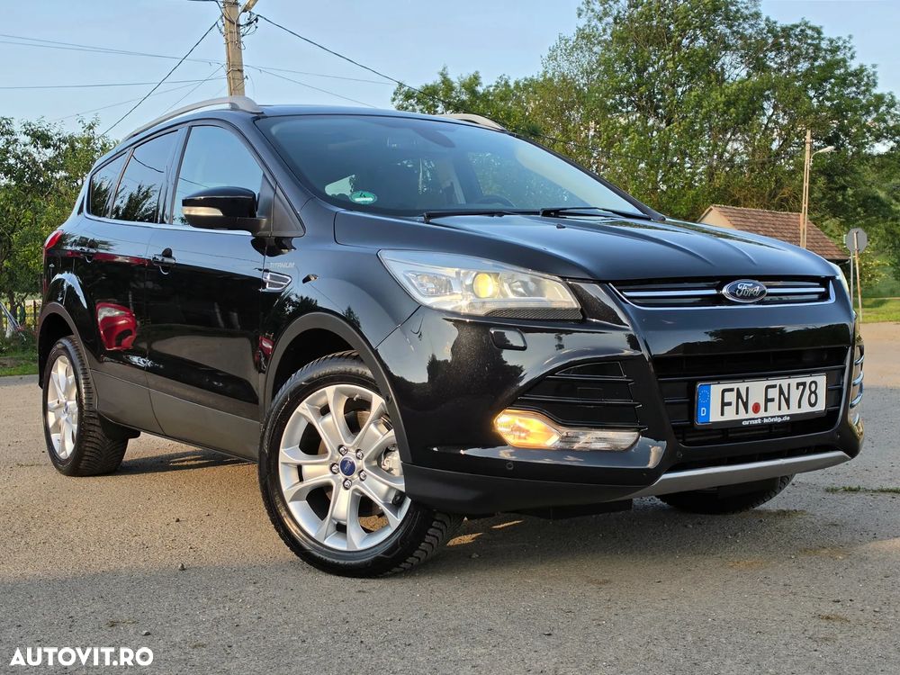 Ford Kuga 2.0 TDCi 4x4 Aut. Titanium - 2