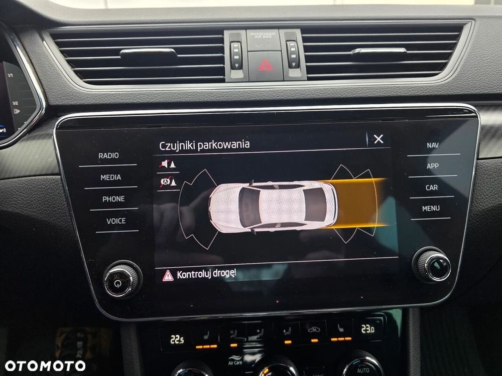 Skoda Superb 2.0 TDI SCR 4x4 Sportline DSG - 25