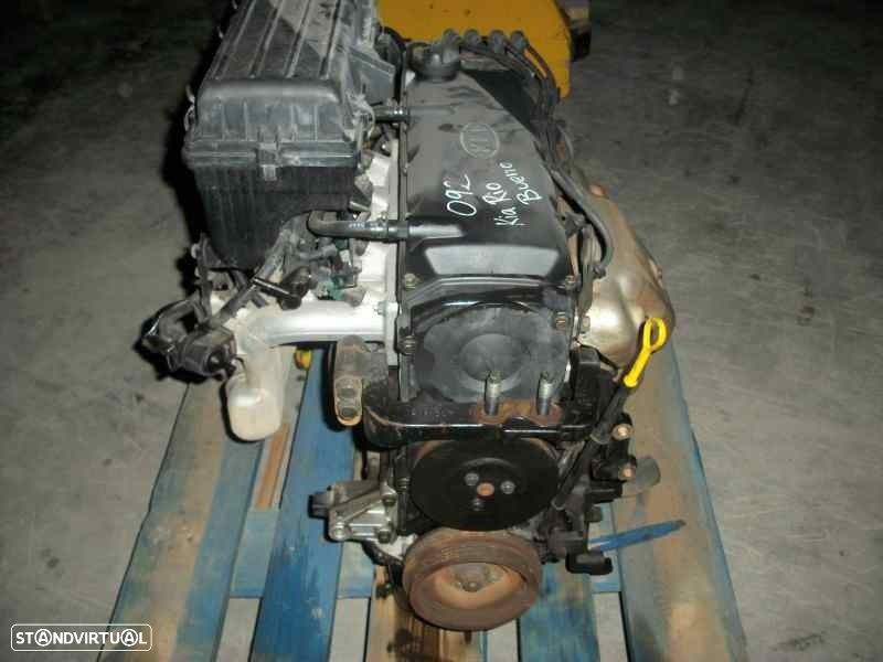 MOTOR COMPLETO KIA RIO BREAK FAMILIAR 2001 - 6