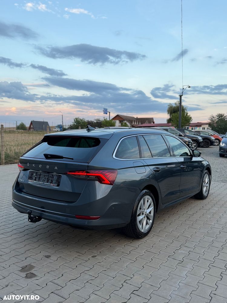 Skoda Octavia 2.0 TDI (Green tec) DSG Style - 3